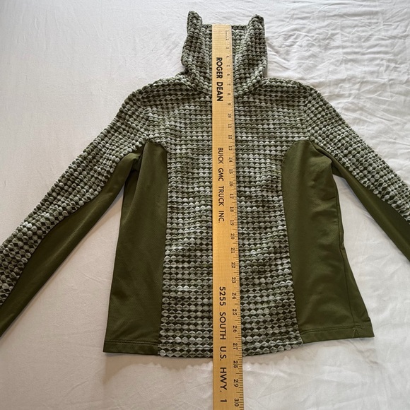 Nike Pro Hyperwarm Thermal Training Top Olive Green Textured Performance Medium - Picture 6 of 8